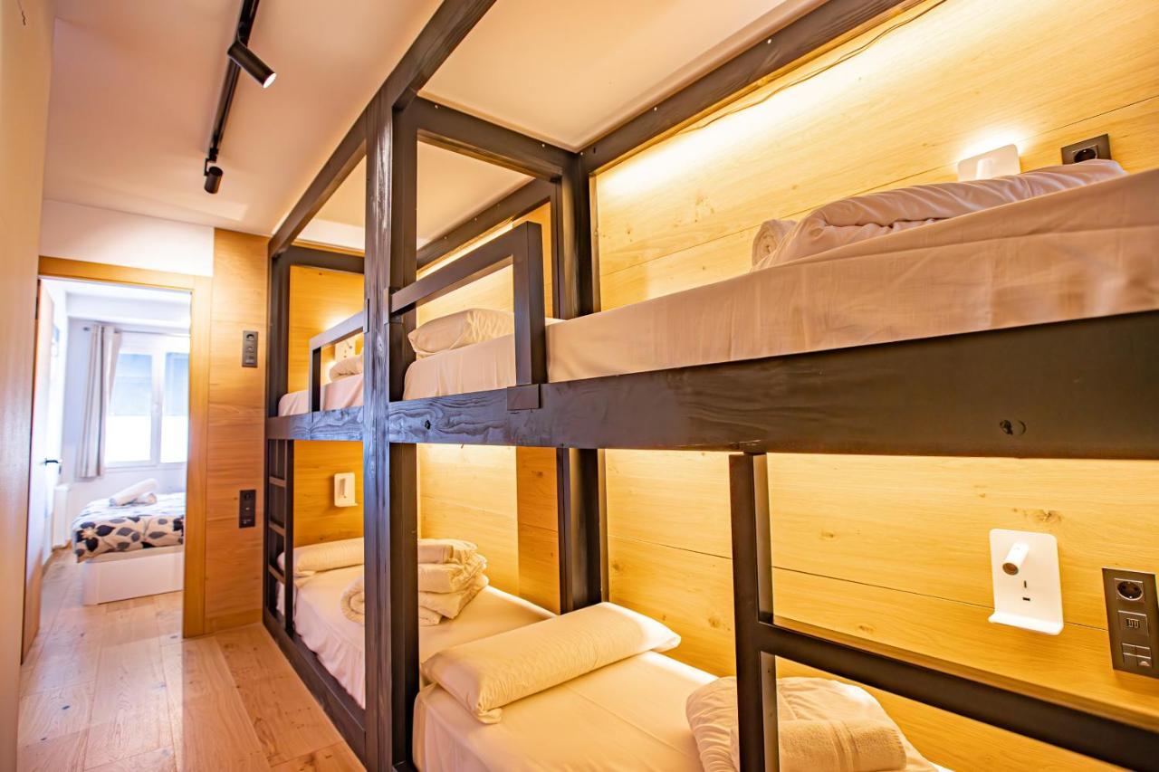 Holidays, Edificio Serraneu, Sierra Nevada 4 Personas Y Parking Zewnętrze zdjęcie