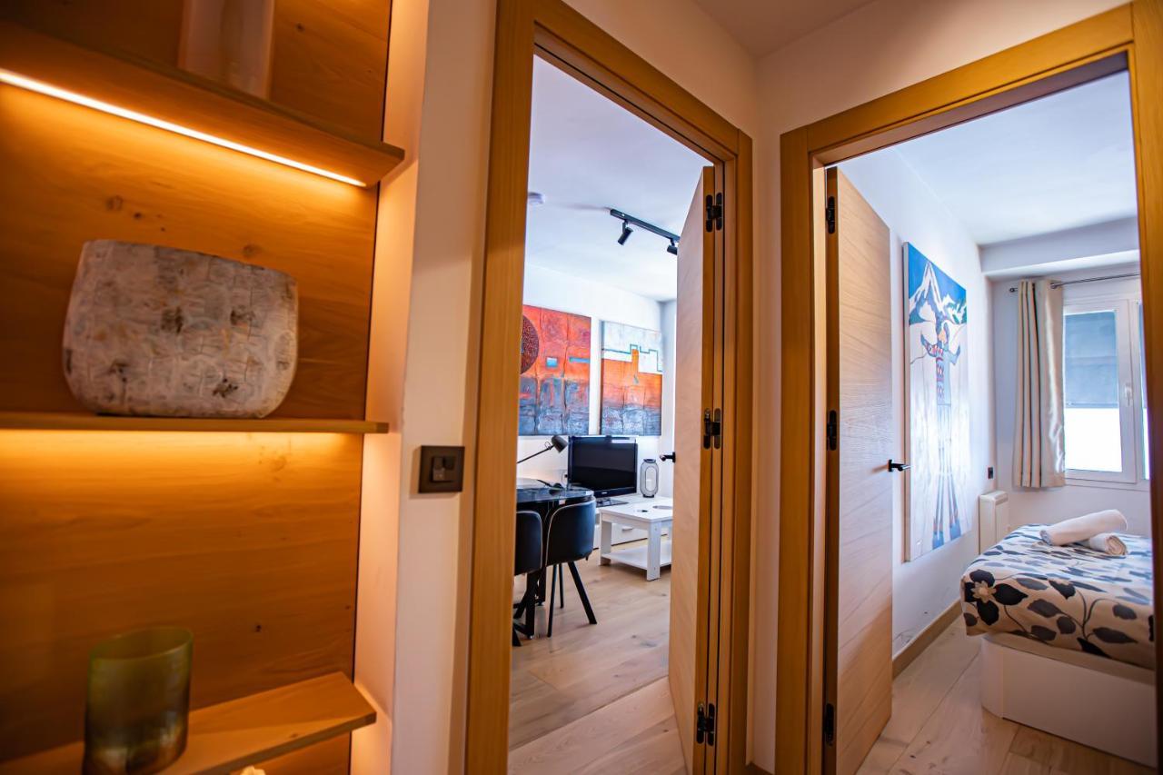 Holidays, Edificio Serraneu, Sierra Nevada 4 Personas Y Parking Zewnętrze zdjęcie